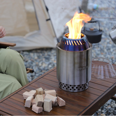 GGUBUS 二次燃焼ストーブ YOUR STOVE 卓上使用の様子