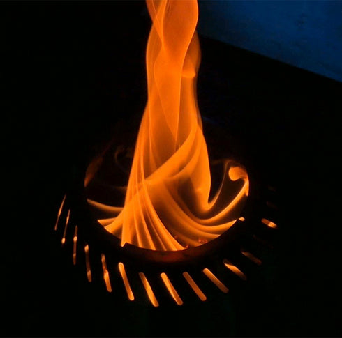 GGUBUS 二次燃焼ストーブ YOUR STOVE トルネードする炎の様子